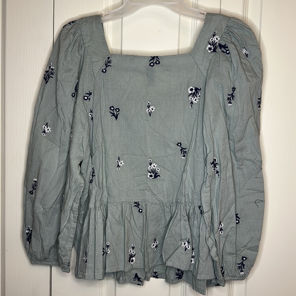 Universal Thread Cute Boho Top - Picture 5 of 6
